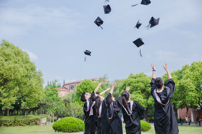 北京大學(xué)在職研究生 北京大學(xué)在職研究生